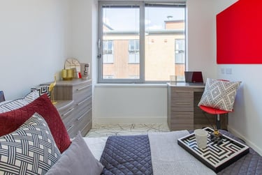 1 bed studio, Queens Terrace, City Centre, Southampton, SO143LR - Image 8